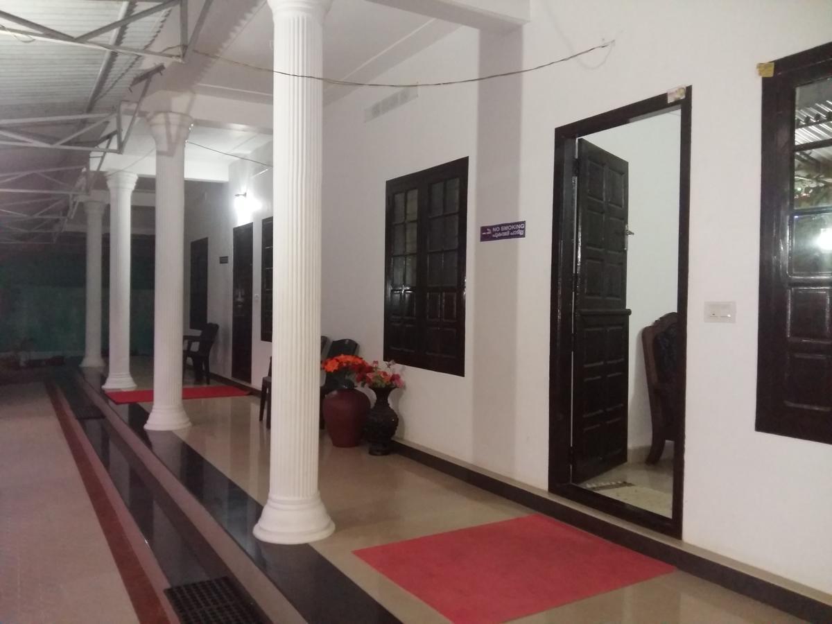 Viduthi Homestay 蒙纳 外观 照片